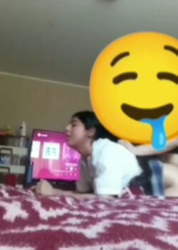 Pilar Colegiala Cogiendo + 3 Videos 6
