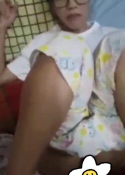 Morra pendeja follada por su tio 6