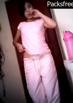 Pack de Chavita Adolescente Bien Peludita Y Cachonda 4