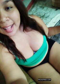 Gordibuena de tetas grandes le gusta hacer sentones a pingas grandes 5