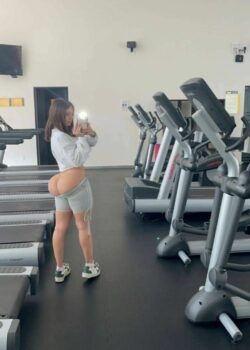 La culona buenorra del gym nos deja su aporte 4