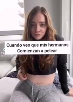 Nenita en trio con sus hermanos 4