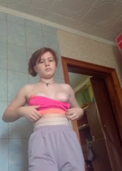 Minita Adolescente + Vídeo Legendario 5