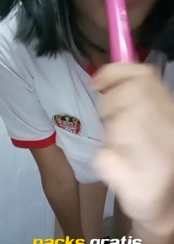 Se mete cosas escolares la morra 5