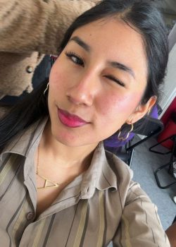 Mi novia mamando verga y le encanta 3