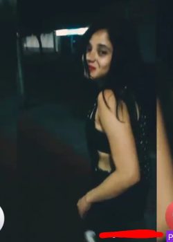 Rica Colegiala La Llevan A Coger A Casa 7