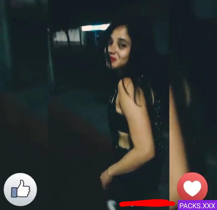 Rica Colegiala La Llevan A Coger A Casa 1