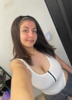 Aporte morra mexicana con tremendas tetas 6