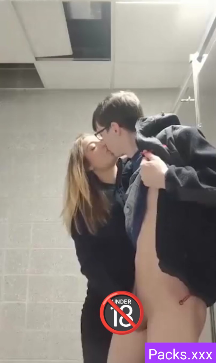 Vídeo filtrado y viral En La uni 1