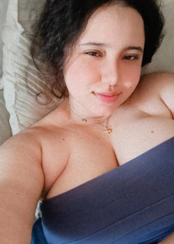 Maia gordibuena trola con unas tremendas tetas 9