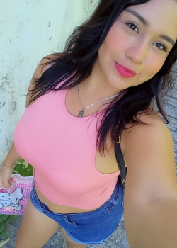 Amiga trola de la facultad me manda nudess 15